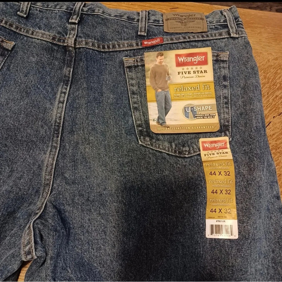 Wrangler 5 Star Relaxed Fit Jeans Mens - Size 44 × 32 NWT - Picture 4 of 4
